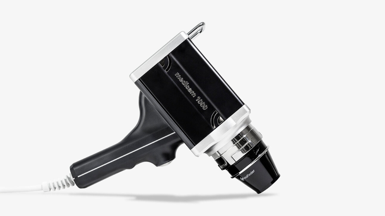 Seitliche Ansicht der medicam mit Fokus auf das Design und die ergonomische Form